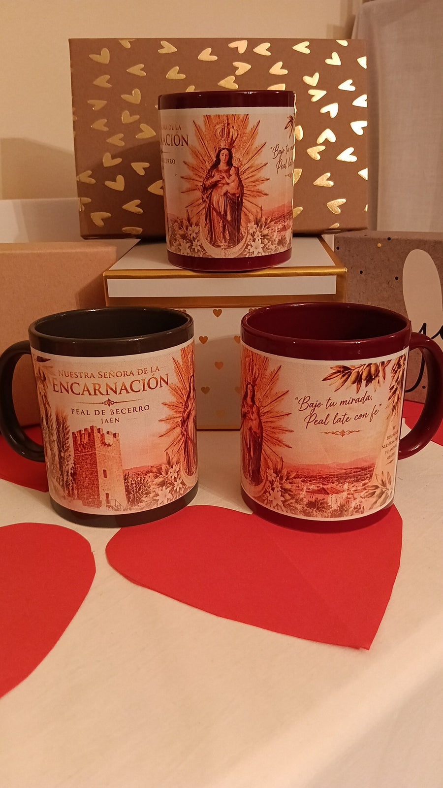 Tazas sobre la Virgen de la Encarnación